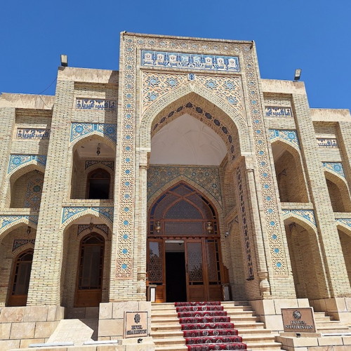 Central Asian People And Culture